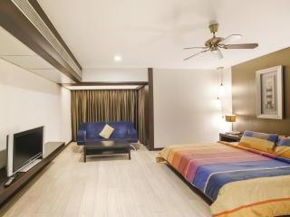 Hotel Aurora Towers 4*