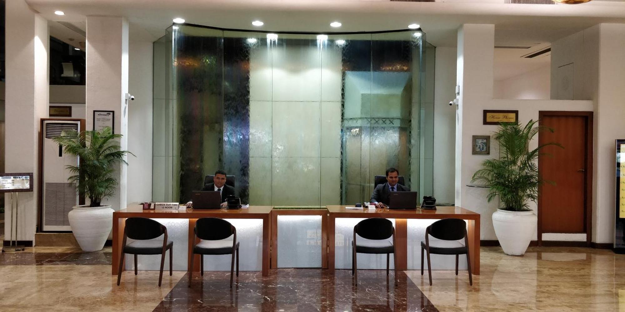 Aurora Towers Hotel Pune